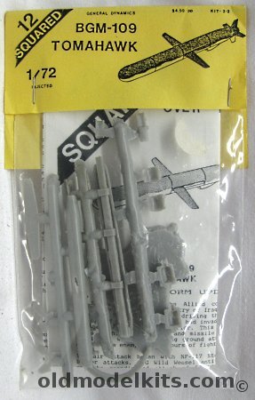 12 Squared 1/72 BMG-109 Tomahawk Cruise Missile - Bagged, 2-2 plastic model kit